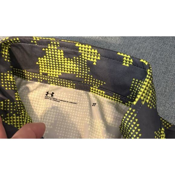 Boys Kids Youth Under Armour Long Sleeve Zip Pullover Shirt Yellow Gray 2T - Picture 2 of 4